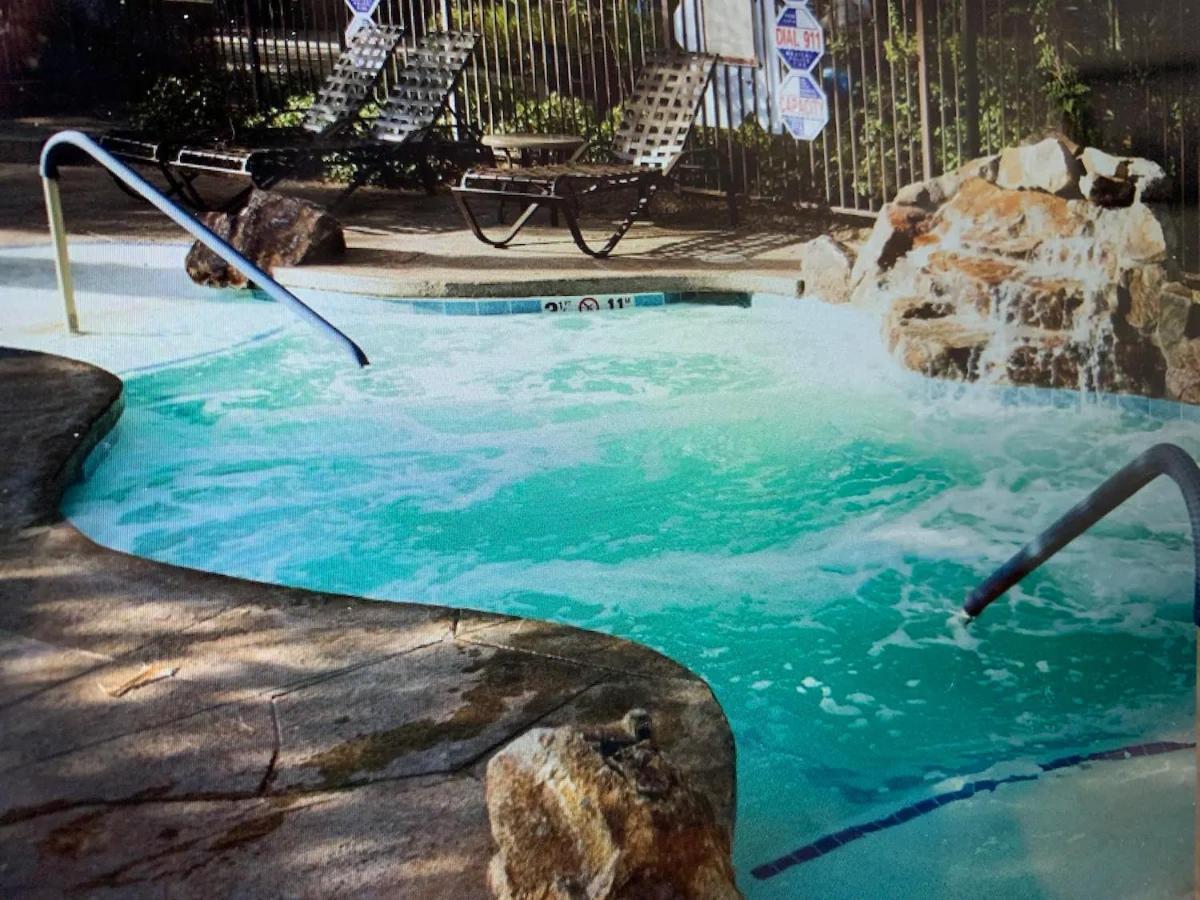 Tahiti Village Resort & Spa Las Vegas Esterno foto